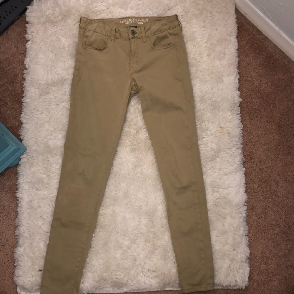 Tan American Eagle Outfitter Jeggings